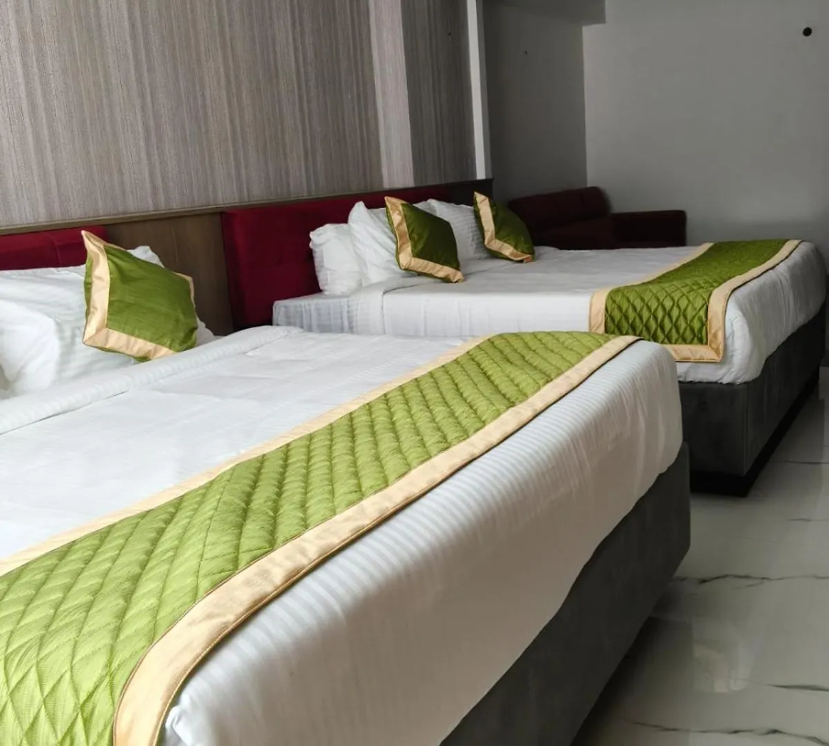 Sabu'S Grand Royale Hotel Thiruvananthapuram Indie