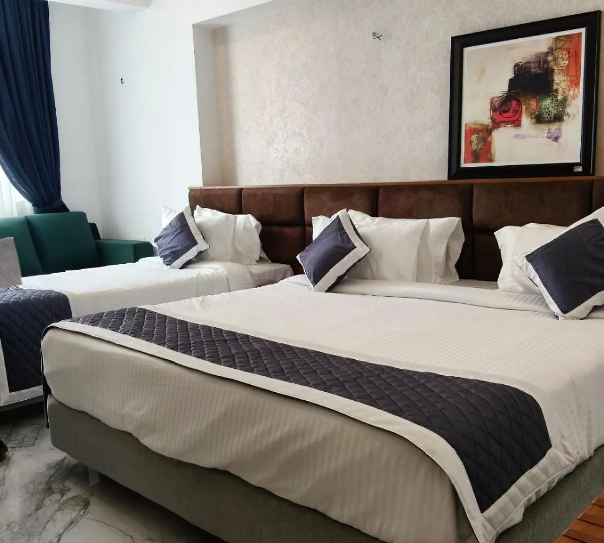 Sabu'S Grand Royale Hotel Thiruvananthapuram